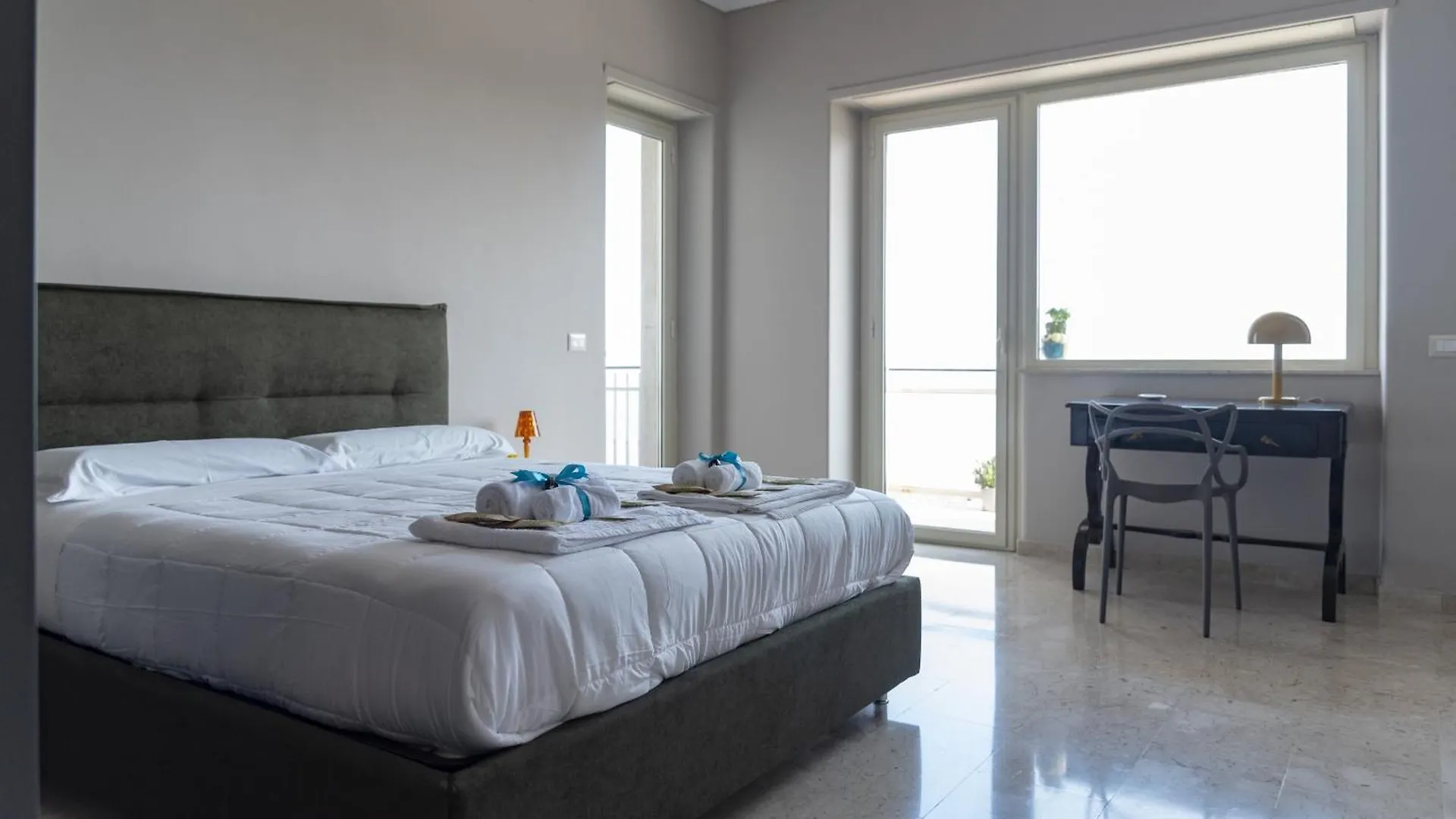 Martiri Home Catania