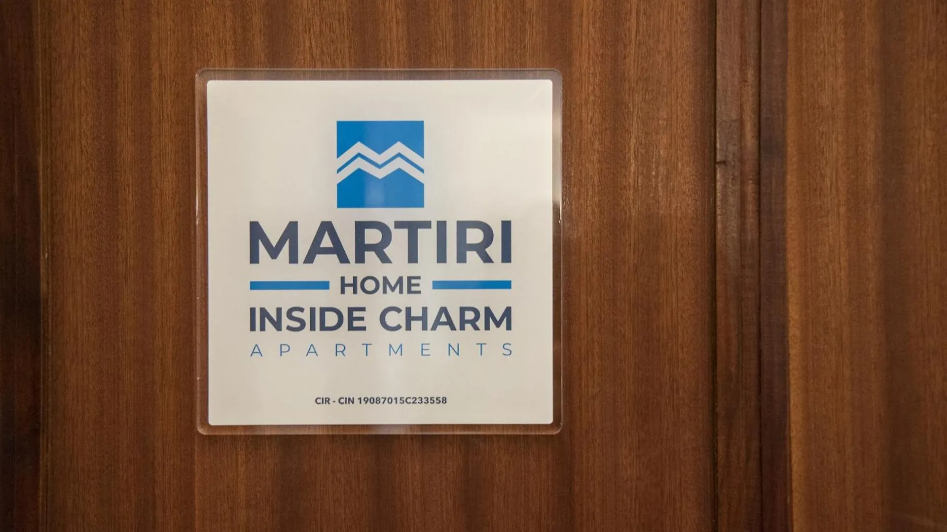 Martiri Home Catania 0*,