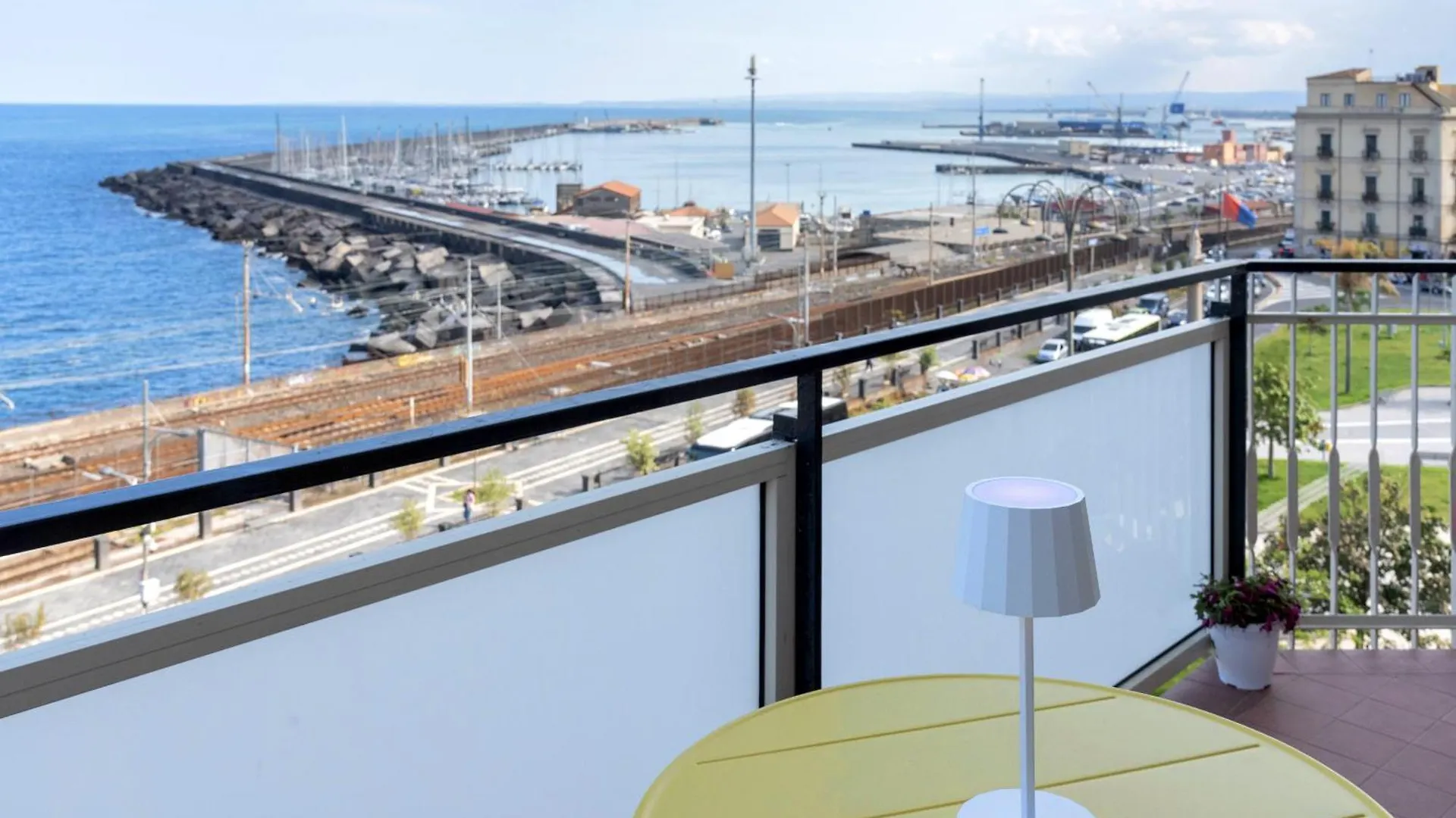 Martiri Home Catania Apartment